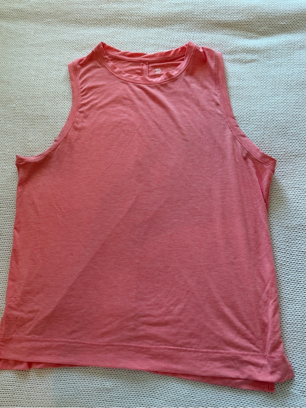 all in motion Coral Scoop Neck Tank size XL